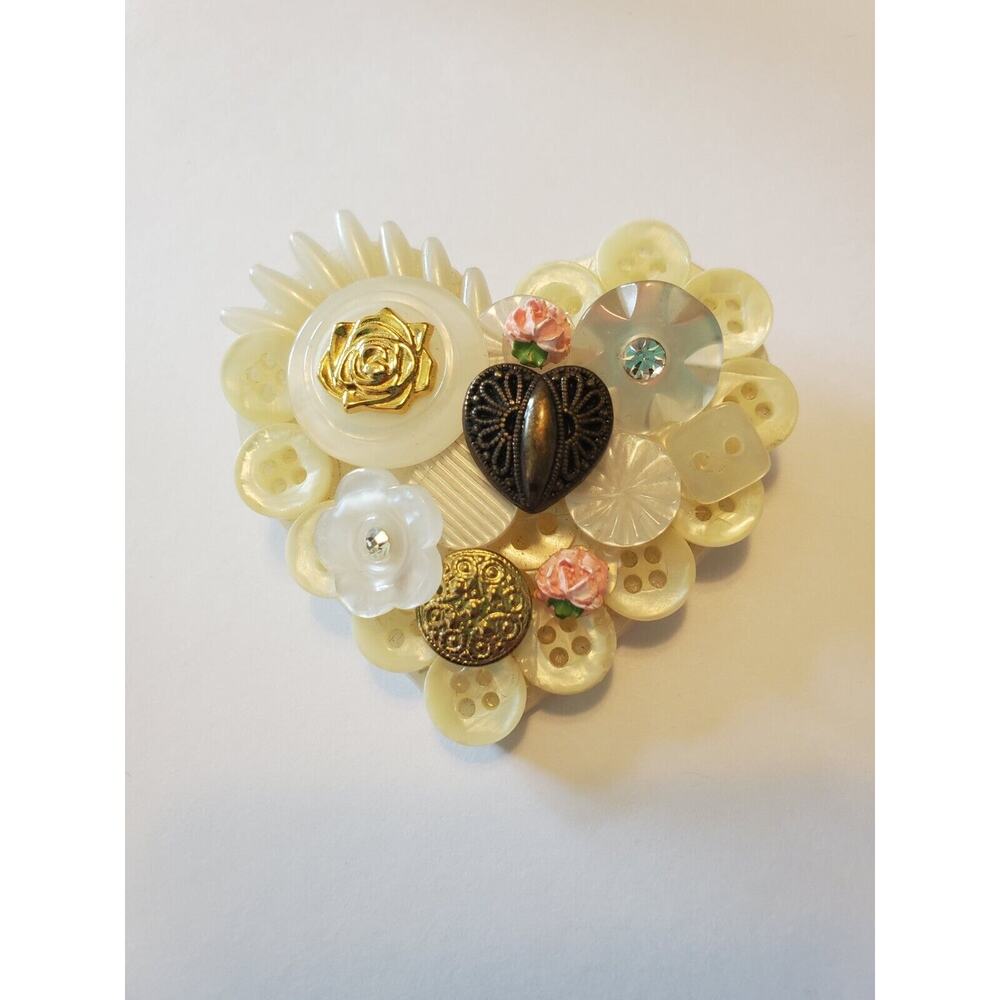 Vtg Hallmark Heart Buttons Brooch Pin Grandmacore 80s